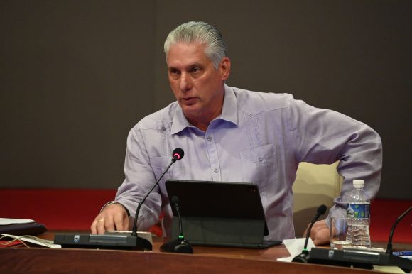 dc_consejo_ministros_4324_5_jpg__1732_0x1154_0_q85_subsampling 2 580x386