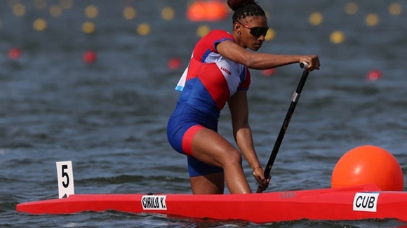 Cirilo bronce en Montreal 2026. Foto: Cortesía Federación Cubana de Canotaje.