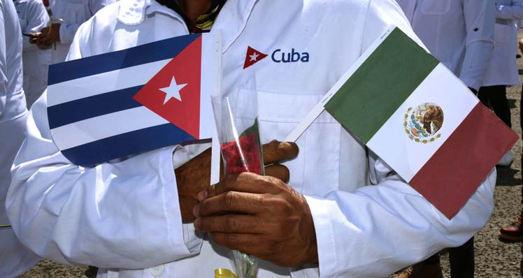 Médicos cubanos Médicos cubanos