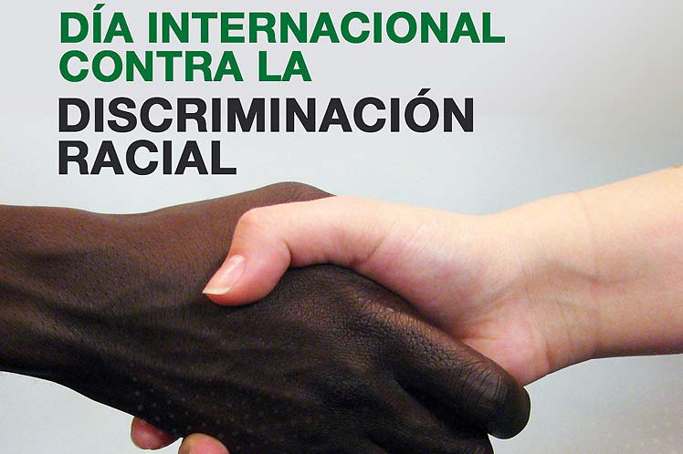 Banner alegórico a la lucha contra la Discriminación Racial Banner alegórico a la lucha contra la Discriminación Racial