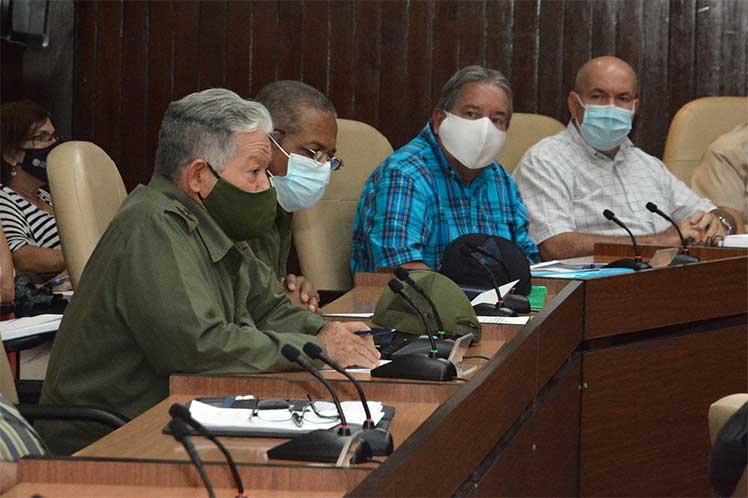 Autoridades de Cuba extreman hoy medidas ante la proximidad de la tormenta tropical Elsa a las provincias del oriente del archipiélago Autoridades de Cuba extreman hoy medidas ante la proximidad de la tormenta tropical Elsa a las provincias del oriente del archipiélago