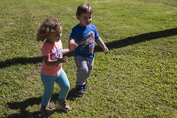 El Código de las Familias amplía la protección de niñas, niños y adolescentes. Foto: Irene Pérez/ Cubadebate.