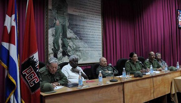 Reunión del grupo de trabajo de la región estratégica occidental, para informar sobre las labores de recuperación en los municipios de la capital, luego del paso del huracán Irma. Foto: Omara García / ACN