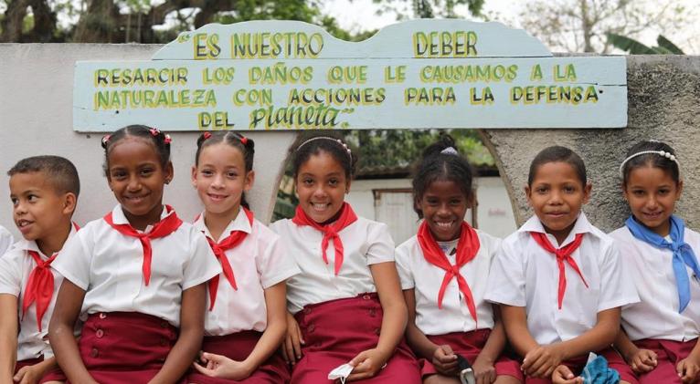 Niños cubanos